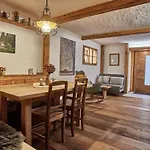 Keramikhaus *