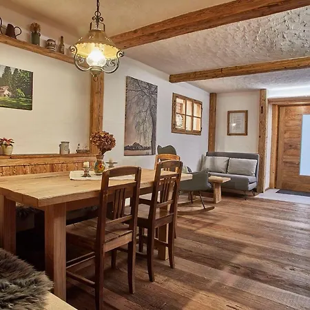 Keramikhaus *